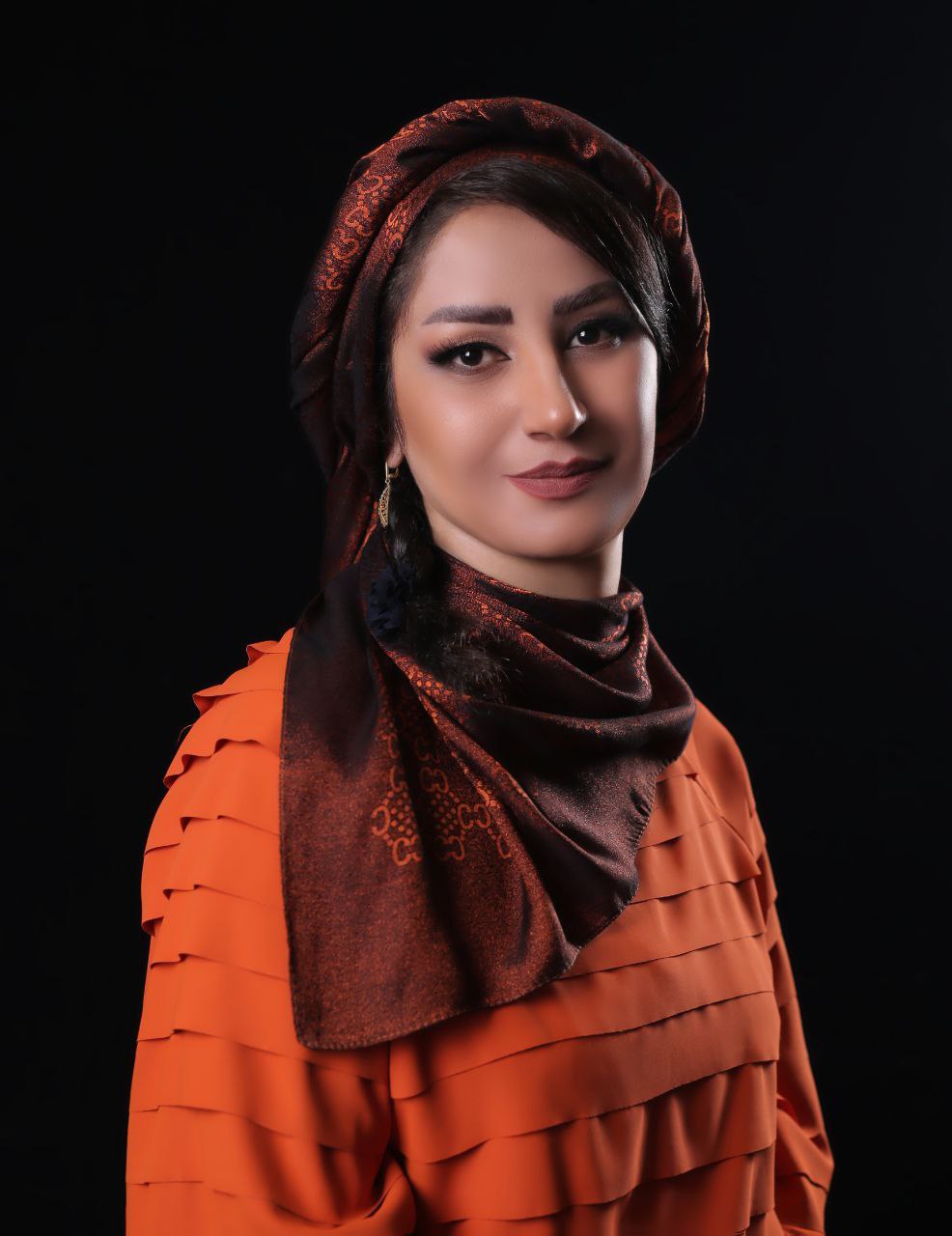 دانلود آهنگ رسم عاشقی از خانم هاجر ابراهیمی